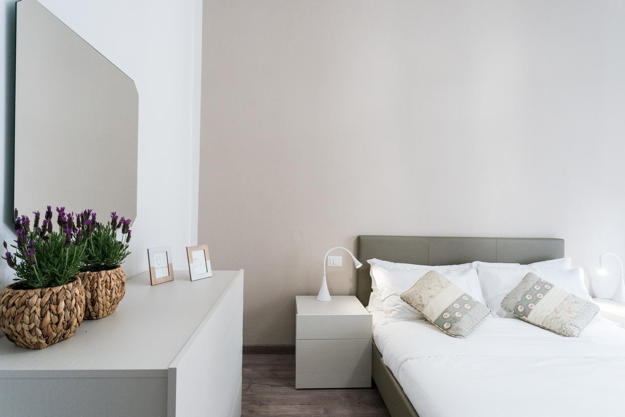 Central & Modern Apartment By Rent All Como Exterior photo