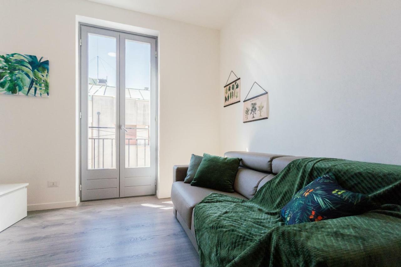 Central & Modern Apartment By Rent All Como Exterior photo